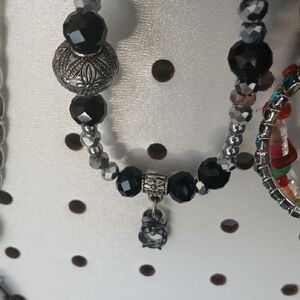 Elegant Black and Silver Bracelet